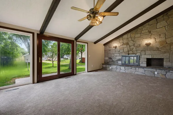 $172,000 | 821 Ash Avenue, Bird Island, MN 55310