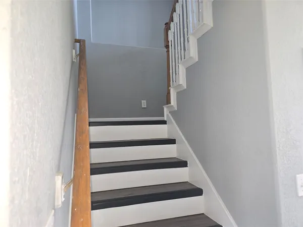 $2,600 | 5210 Benton Drive, Pasadena, TX 77504