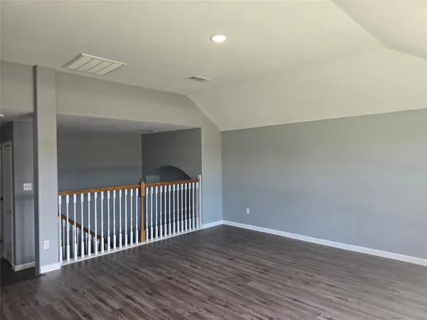 $2,600 | 5210 Benton Drive, Pasadena, TX 77504