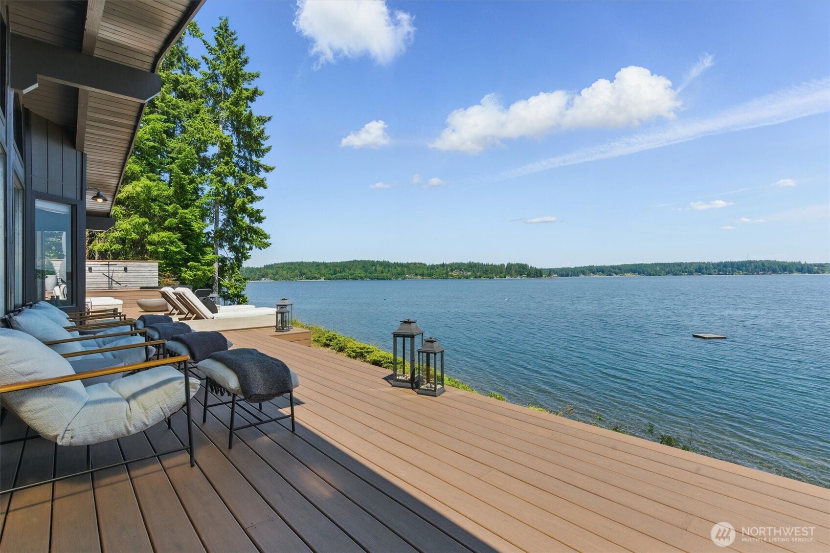 6570 East Grapeview Loop Road Allyn, WA 98524 - Photo 17 of 38 a view of a terrace with seating space