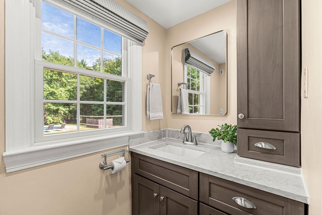 224 New Boston Road Goffstown, NH 03045 - Photo 19 of 60 Gallery Image 19