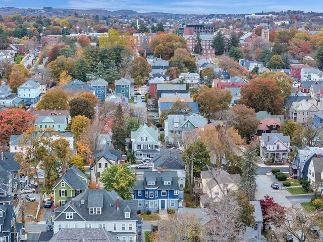 $1,150,000 | 3 Marston Way, Worcester, MA 01609