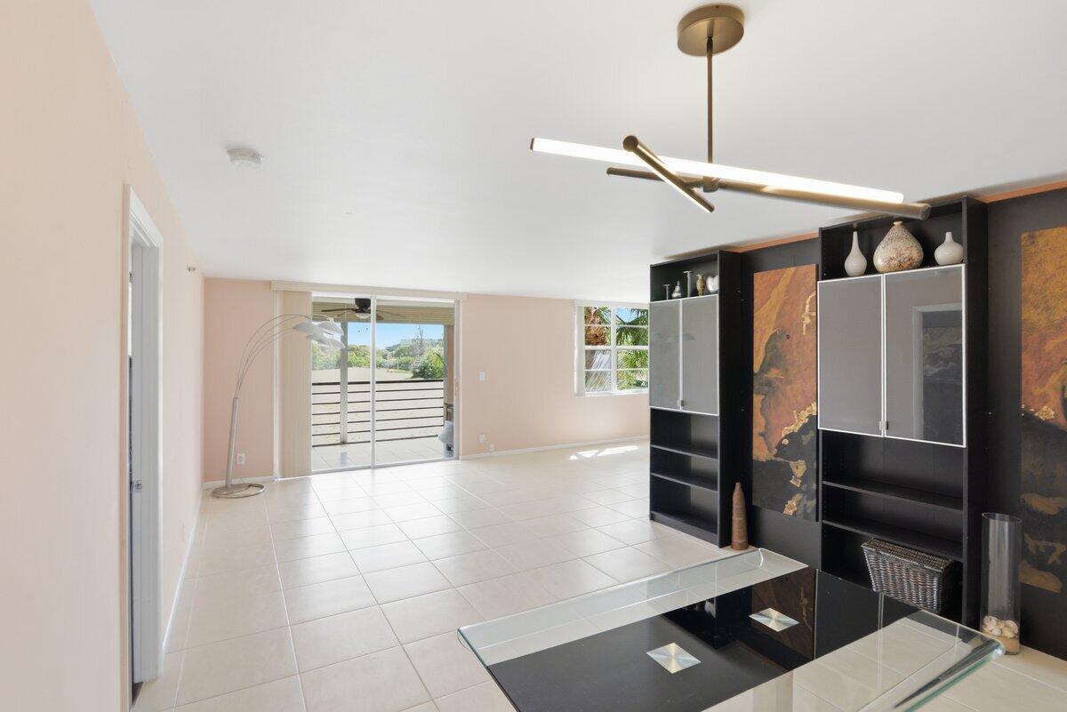 5340 Northwest 2nd Avenue, Unit 326 Boca Raton, FL 33487 - Photo 11 of 29 DSC_2593