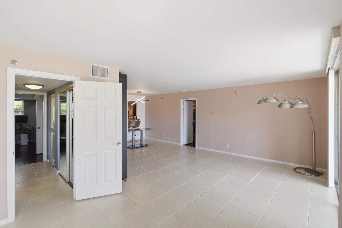 5340 Northwest 2nd Avenue, Unit 326 Boca Raton, FL 33487 - Photo 14 of 29 DSC_2608