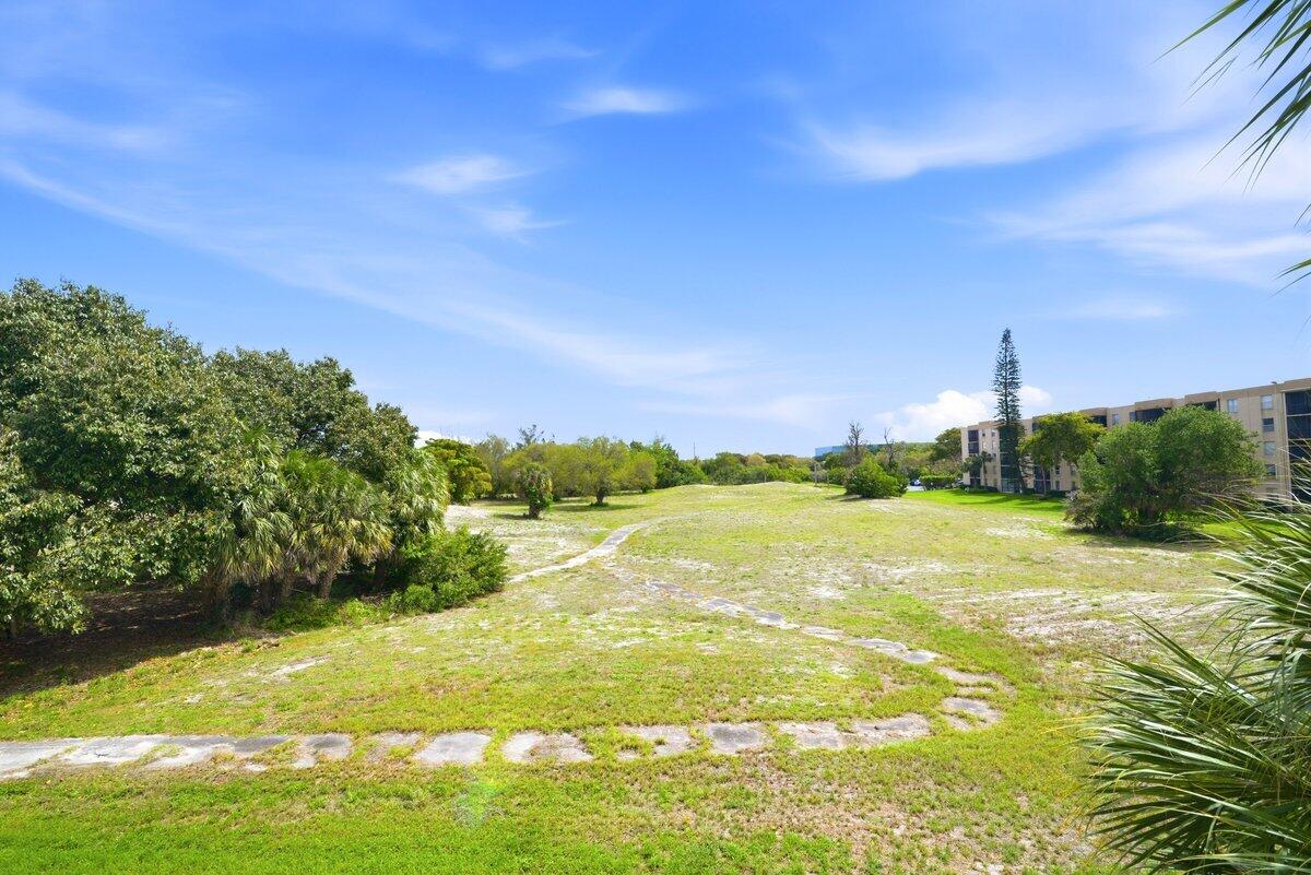 5340 Northwest 2nd Avenue, Unit 326 Boca Raton, FL 33487 - Photo 24 of 29 DSC_2661