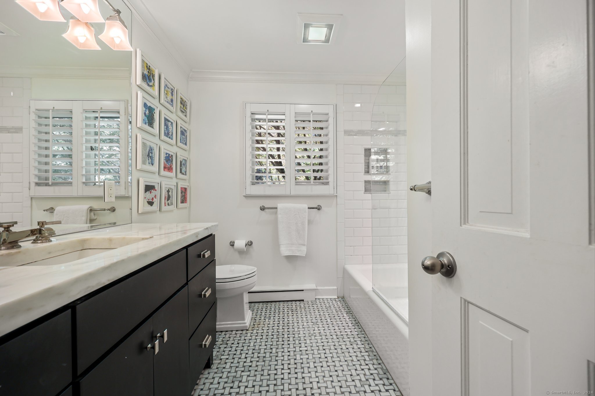 22 Sunswyck Road Darien, CT 06820 - Photo 31 of 38