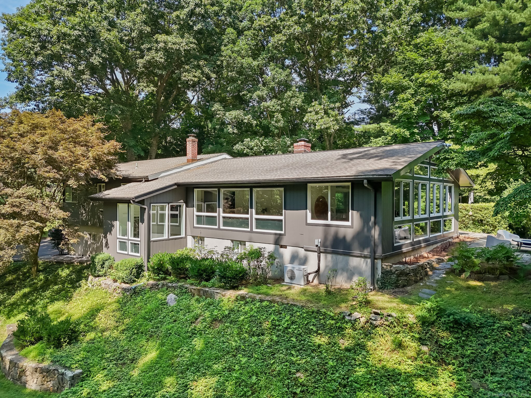 22 Sunswyck Road Darien, CT 06820 - Photo 38 of 38