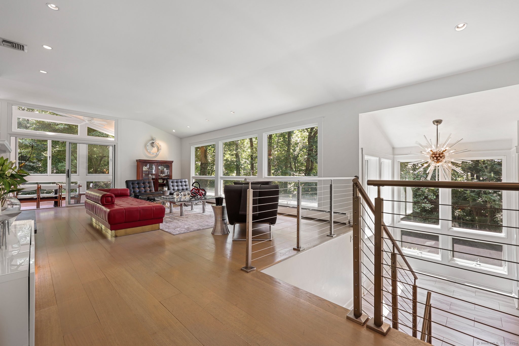 22 Sunswyck Road Darien, CT 06820 - Photo 4 of 38