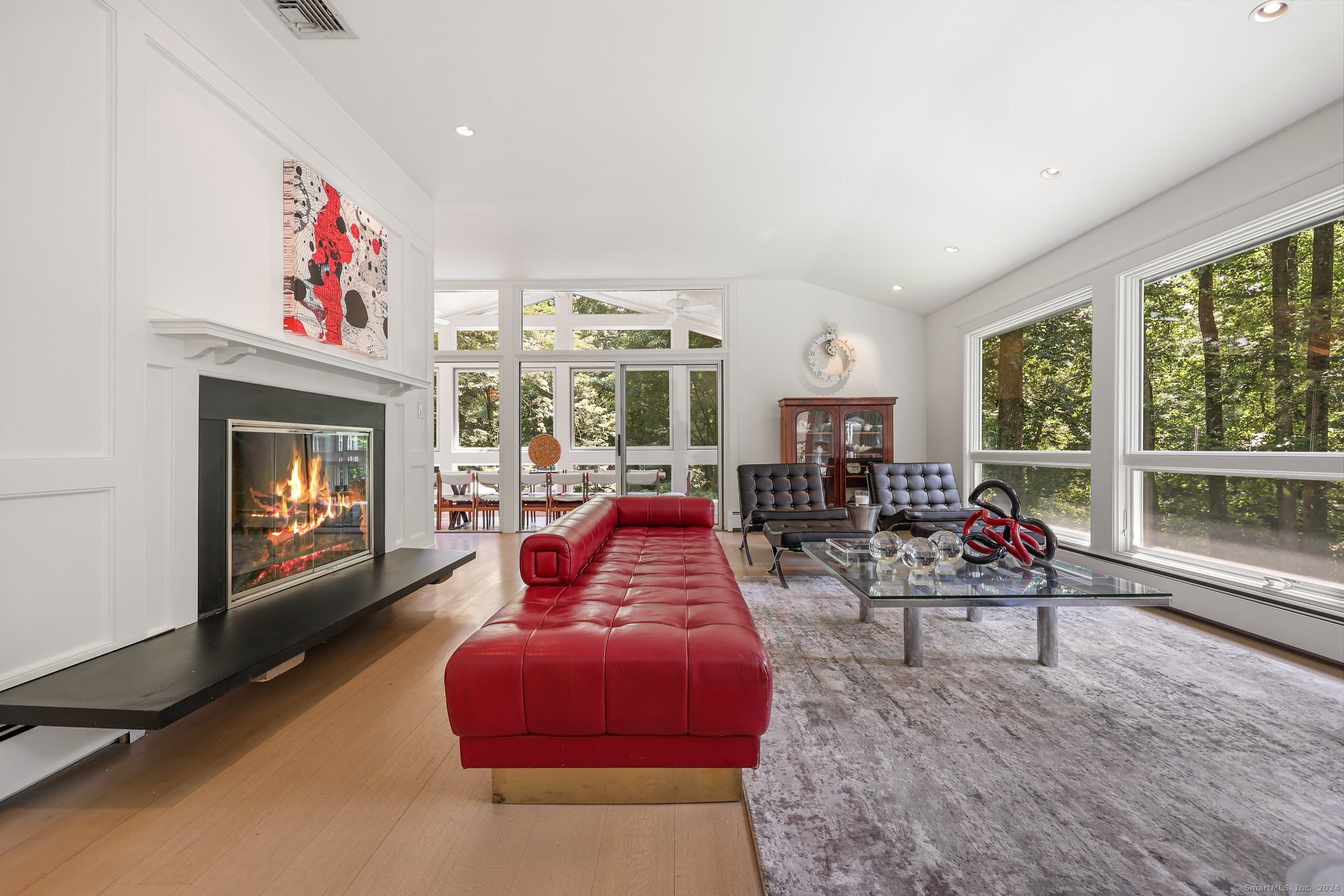 22 Sunswyck Road Darien, CT 06820 - Photo 6 of 38