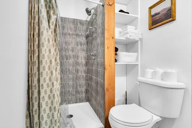 $435,000 | 8 Fall Line Drive, Unit N105, Newry, ME 04261