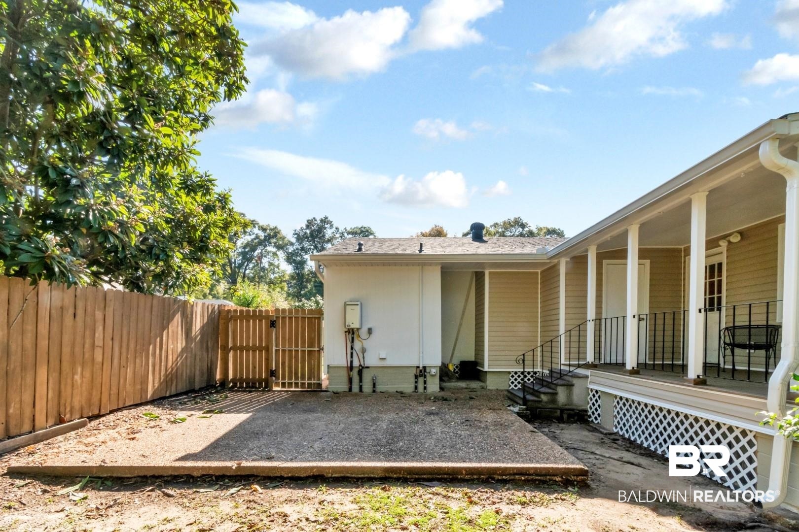 5412 South Norden Drive Mobile, AL 36608 - Photo 37 of 38 Back of house with a patio area