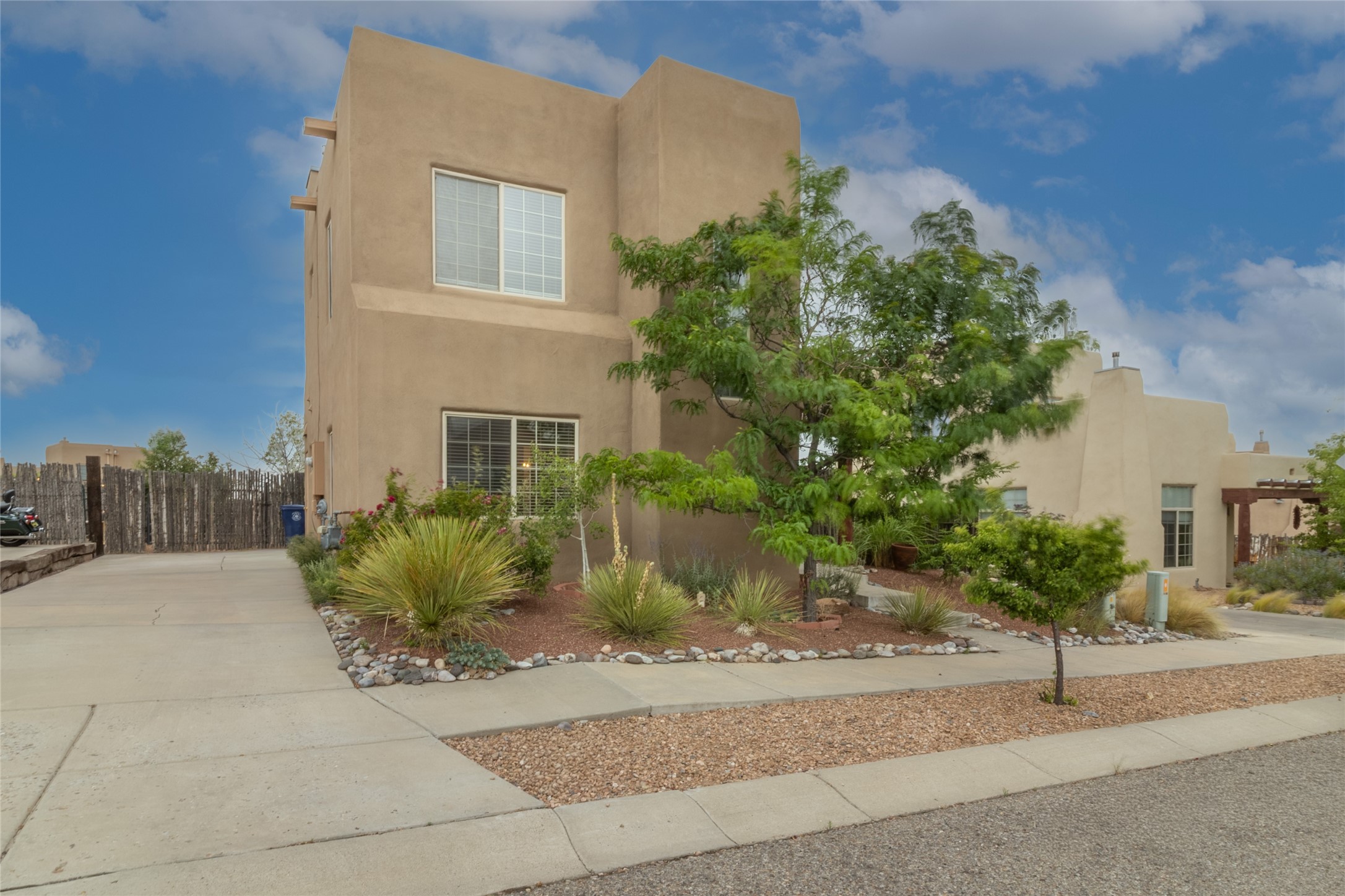 4138 Big Sky Road Santa Fe, NM 87507 - Photo 3 of 42