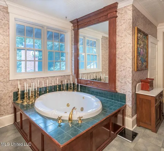 $1,850,000 | 1164 Lower Woodville Road, Natchez, MS 39120