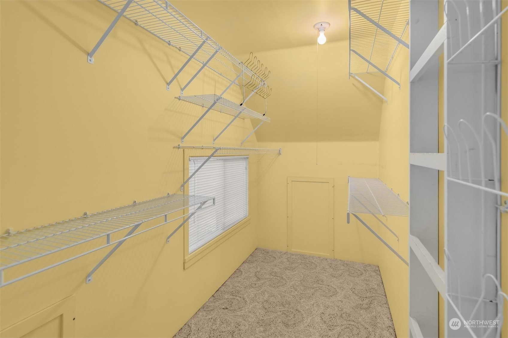 7518 Orin Court North Seattle, WA 98103 - Photo 21 of 40