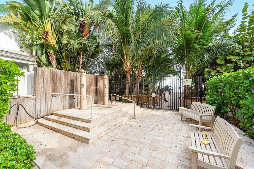 3203 Dover Road Pompano Beach, FL 33062 - Photo 32 of 45