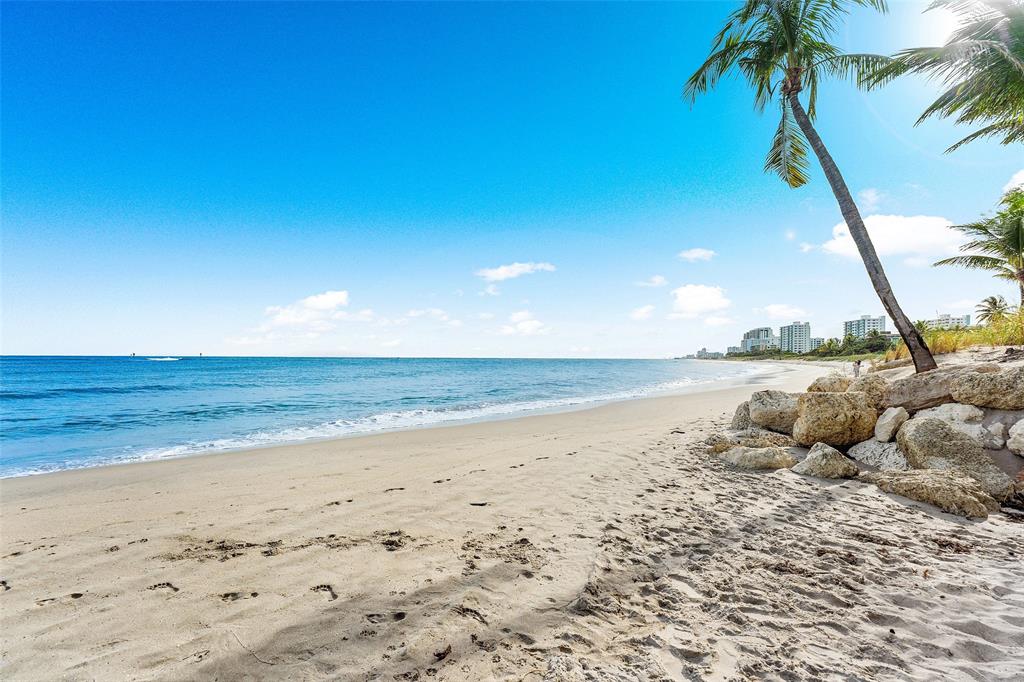3203 Dover Road Pompano Beach, FL 33062 - Photo 37 of 54 a view of beach and ocean