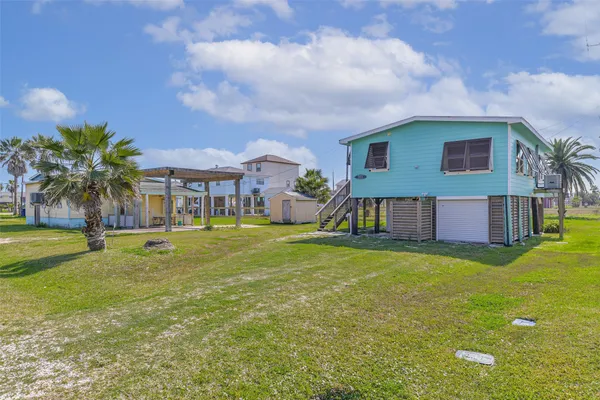 $348,777 | 311 Oyster Street, Surfside Beach, TX 77541