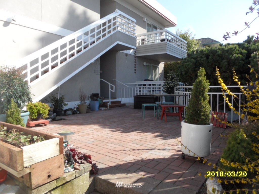 1926 Rucker Avenue, Unit 2 Everett, WA 98201 - Photo 14 of 23