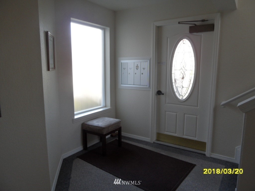 1926 Rucker Avenue, Unit 2 Everett, WA 98201 - Photo 18 of 23