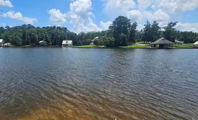 $214,000 | 158 Ella Point, Lumberton, MS 39455