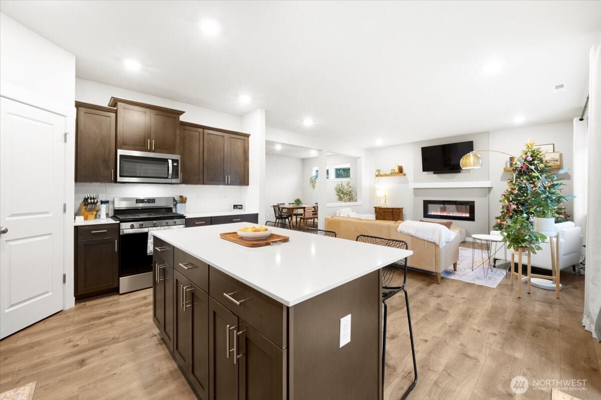 1131 Southwest Sedge Street Port Orchard, WA 98367 - Photo 11 of 39