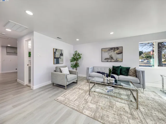 $1,199,999 | 33603 3rd Street, Union City, CA 94587