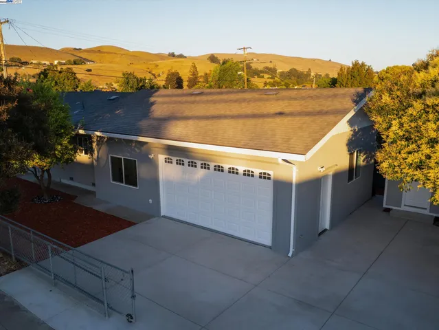 $1,199,999 | 33603 3rd Street, Union City, CA 94587