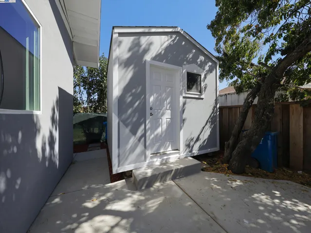 $1,199,999 | 33603 3rd Street, Union City, CA 94587