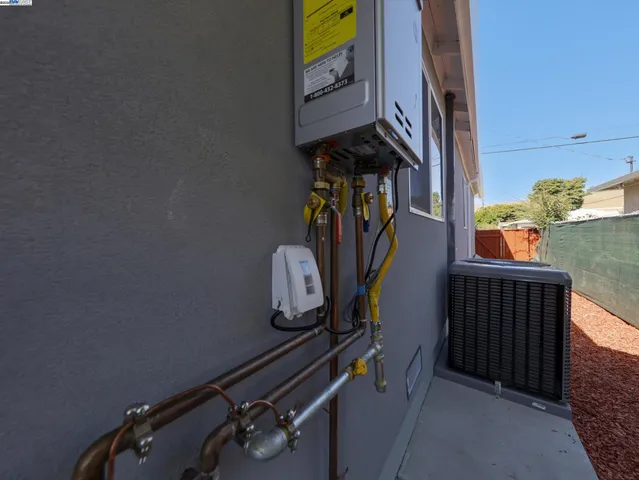 $1,199,999 | 33603 3rd Street, Union City, CA 94587