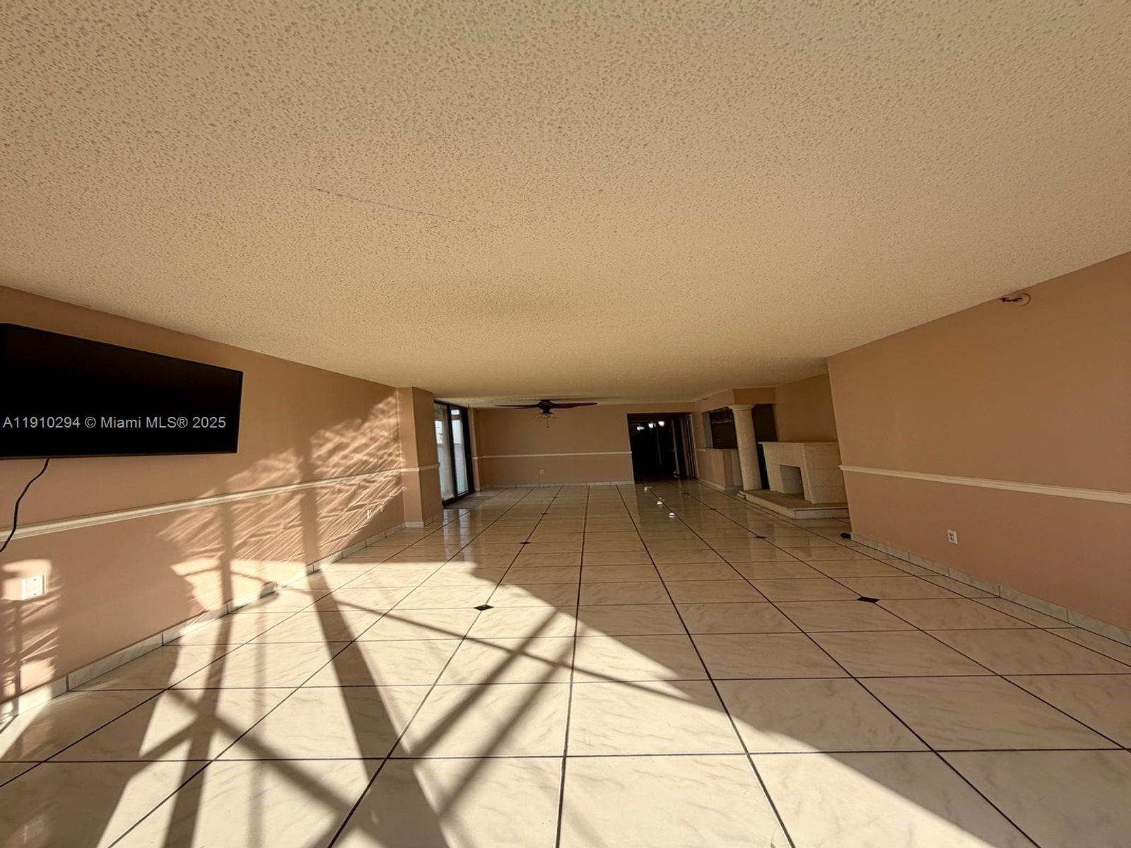 6061 Collins Avenue, Unit 11A Miami Beach, FL 33140 - Photo 16 of 30 a view of outdoor space