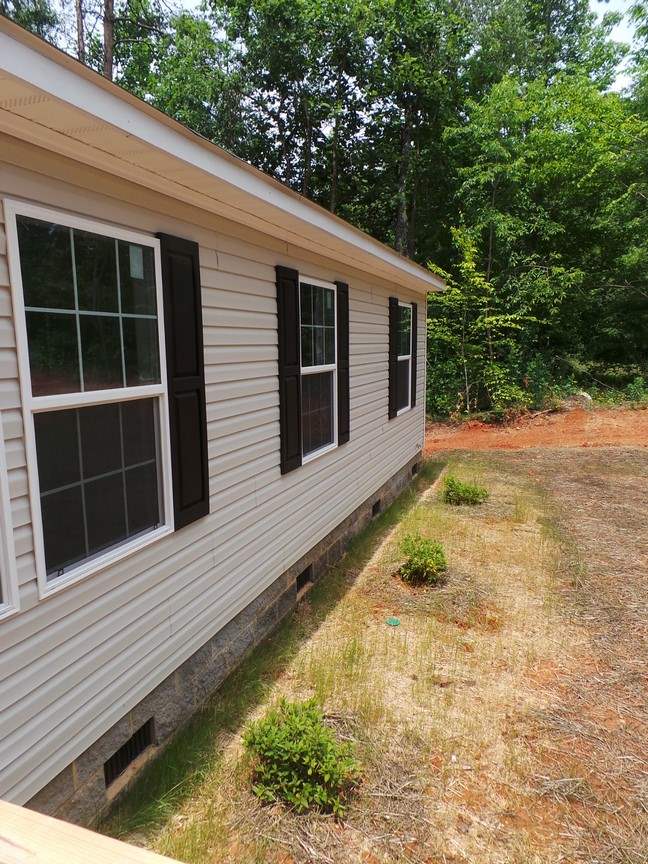 230 Bee's Branch Road Blacksburg, SC 29702 - Photo 16 of 21 Gallery Image 16