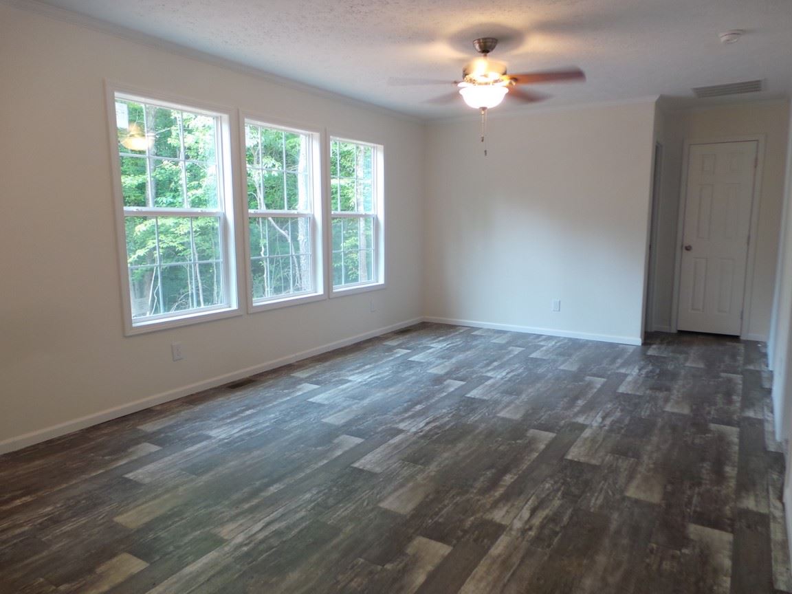 230 Bee's Branch Road Blacksburg, SC 29702 - Photo 7 of 21 Gallery Image 7
