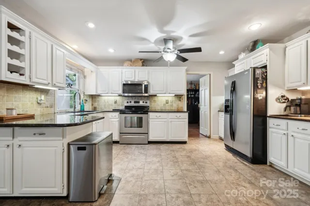 $534,000 | 18 Shipmaster Court, Clover, SC 29710