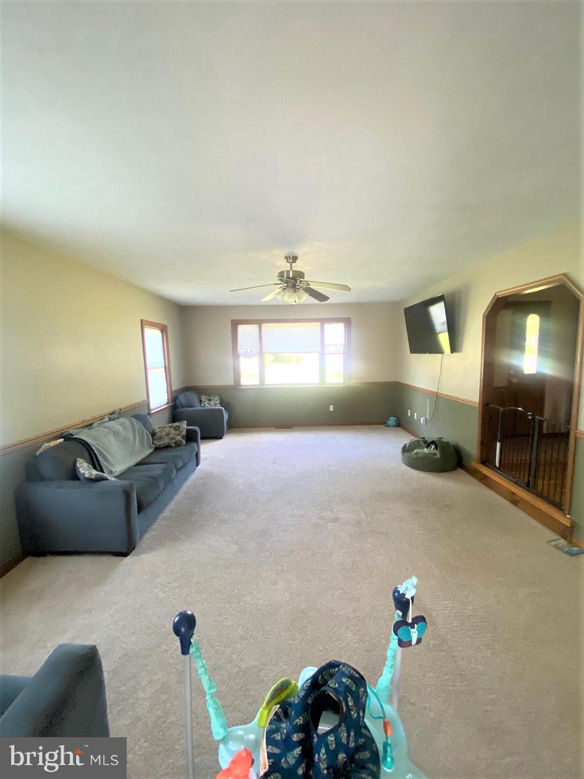 11950 Old Rte 16 Waynesboro, PA 17268 - Photo 9 of 28 Gallery Image 9