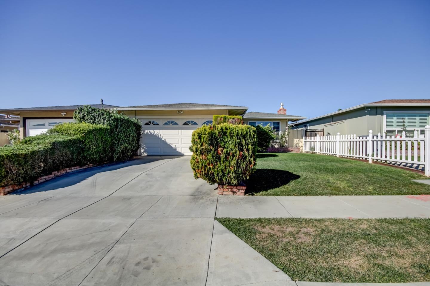 1759 Emerald Drive Salinas, CA 93906 - Photo 3 of 21 a view of a back yard of the house