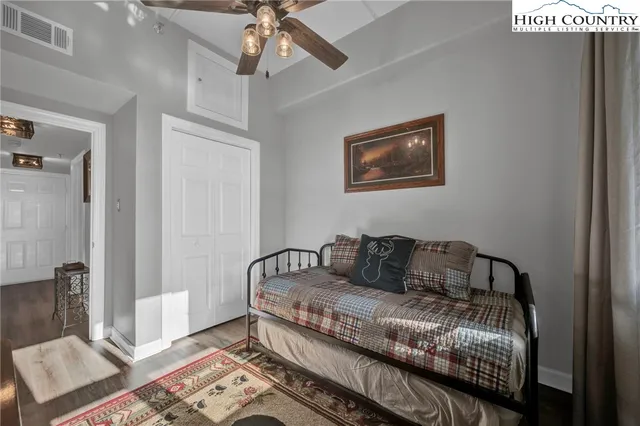 $235,000 | 303 Sugar Top Drive, Unit 2306, Sugar Mountain, NC 28604