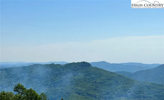 $235,000 | 303 Sugar Top Drive, Unit 2306, Sugar Mountain, NC 28604