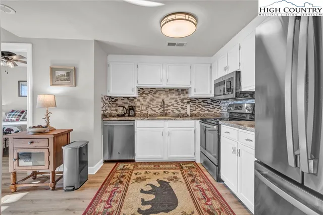 $235,000 | 303 Sugar Top Drive, Unit 2306, Sugar Mountain, NC 28604