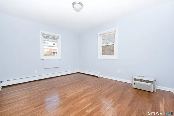 $199,900 | 185 Cherry Hill Drive, Unit 1A, Bridgeport, CT 06606