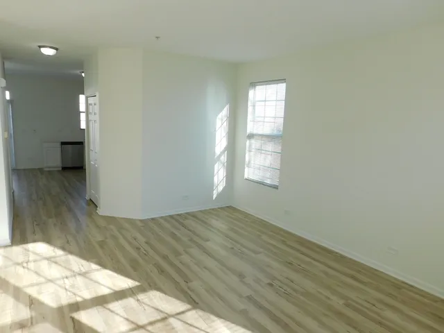 $292,000 | 3748 Bailey Road, Unit 3748, Yorkville, IL 60560