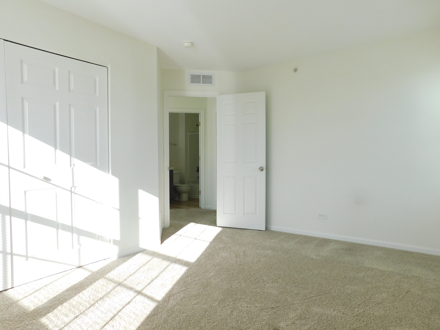 3748 Bailey Road, Unit 3748 Yorkville, IL 60560 - Photo 21 of 27 a view of an empty room