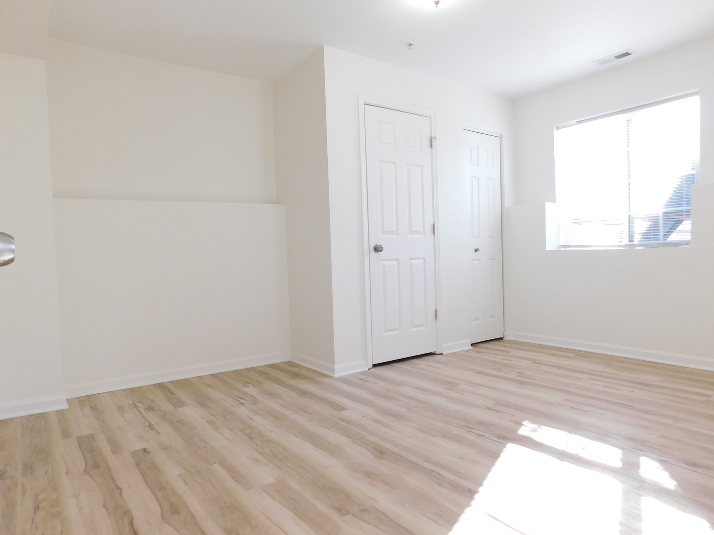 3748 Bailey Road, Unit 3748 Yorkville, IL 60560 - Photo 23 of 27 a view of an empty room and window