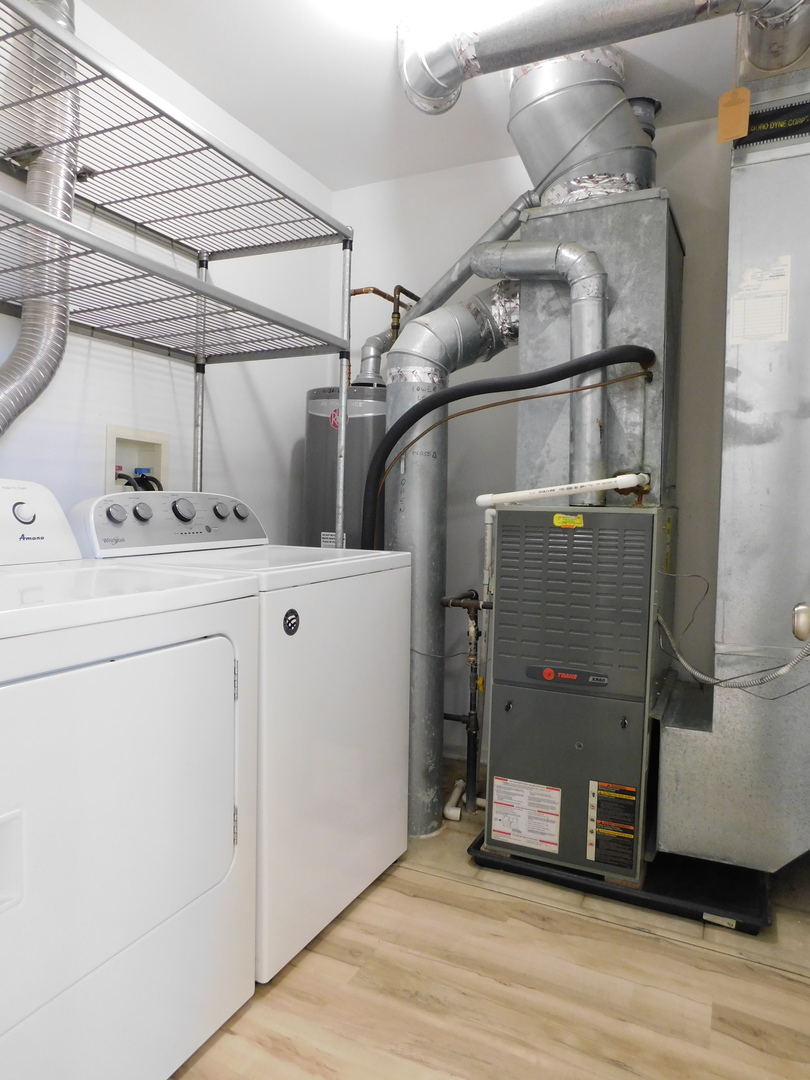 3748 Bailey Road, Unit 3748 Yorkville, IL 60560 - Photo 10 of 27 a utility room with dryer and washer
