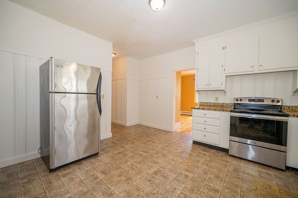 3 Wrentham Road Worcester, MA 01602 - Photo 11 of 36