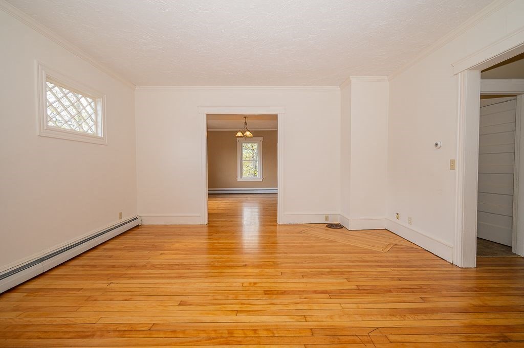 3 Wrentham Road Worcester, MA 01602 - Photo 23 of 36