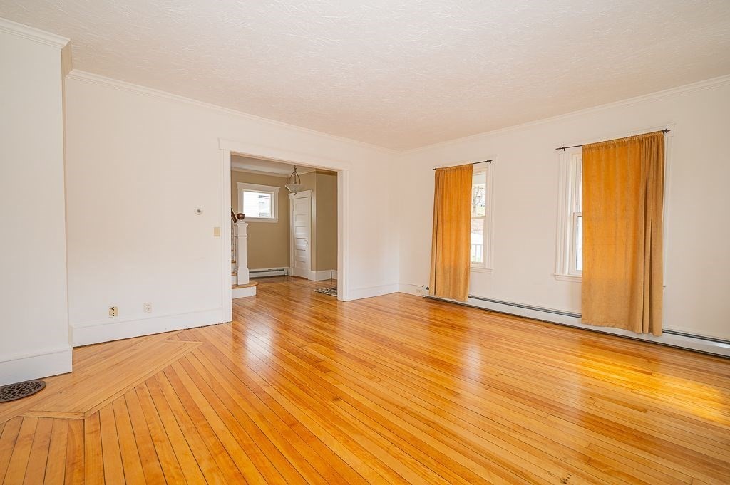 3 Wrentham Road Worcester, MA 01602 - Photo 10 of 36