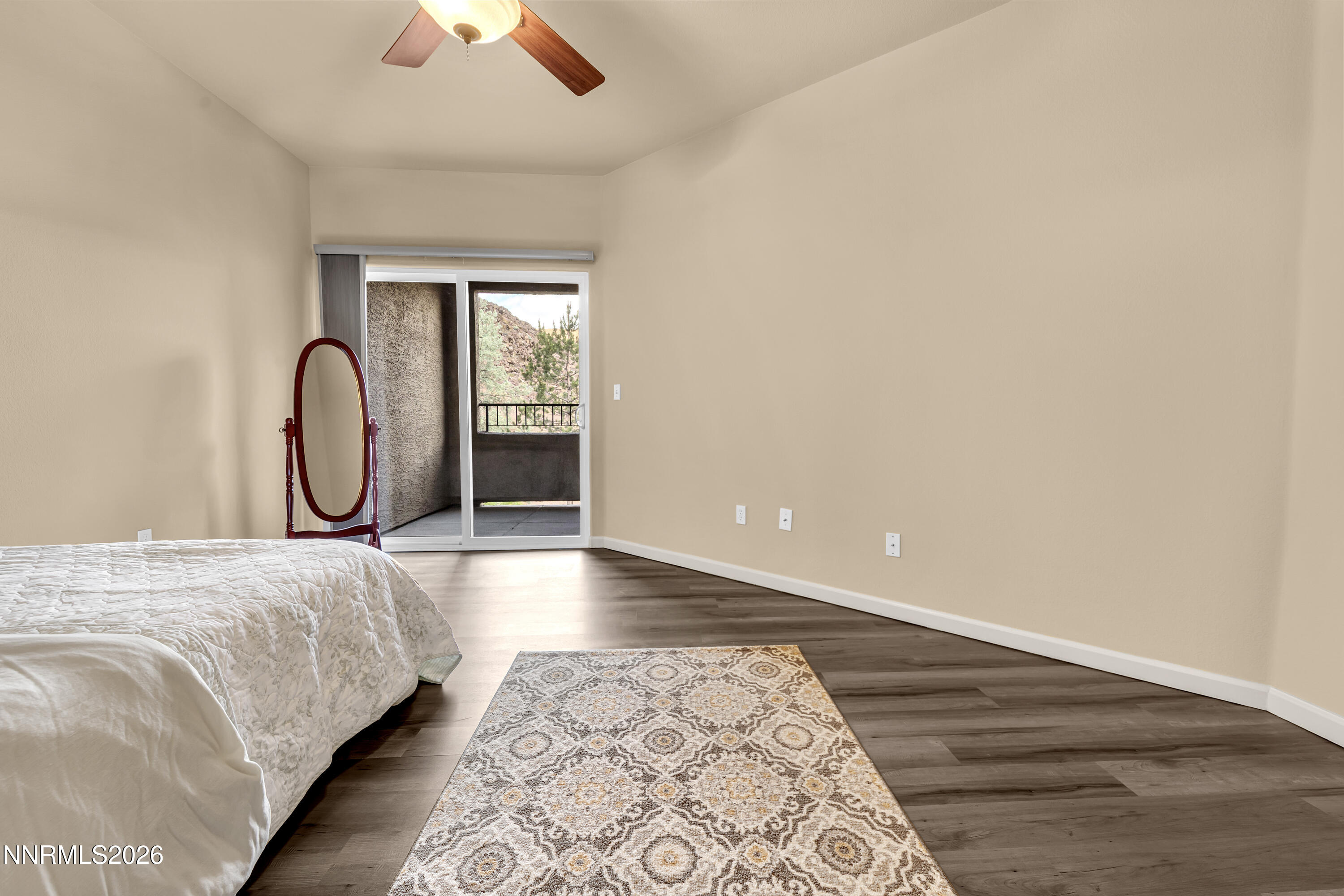 9050 Double R Boulevard, Unit 825 Reno, NV 89521 - Photo 16 of 36 DoubleR9050_825-015