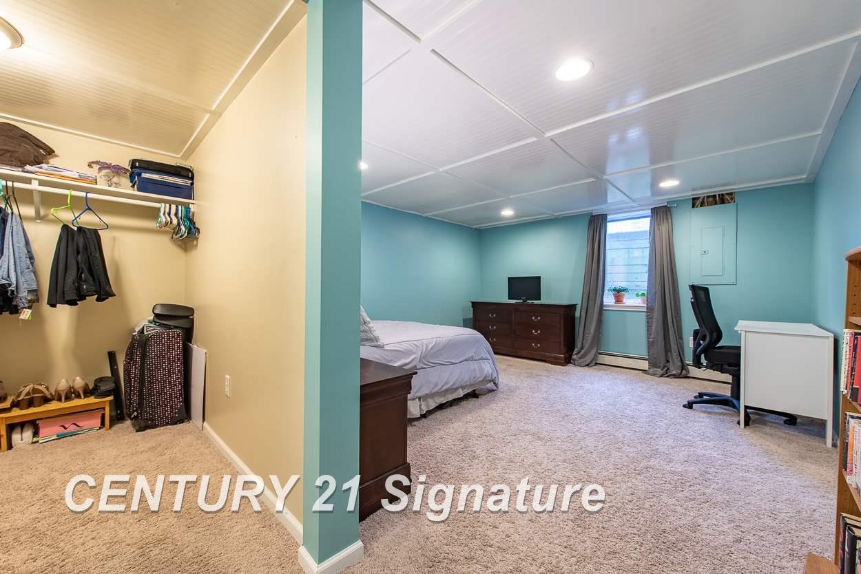 3275 North Thomas Road Freeland, MI 48623 - Photo 19 of 24