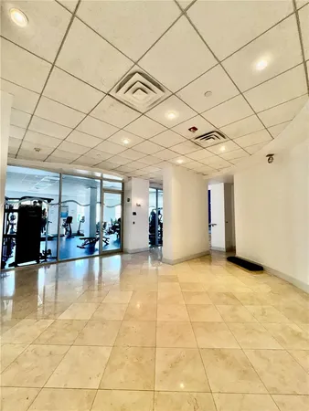 $1,850 | 401 69th Street, Unit 607, Miami Beach, FL 33141