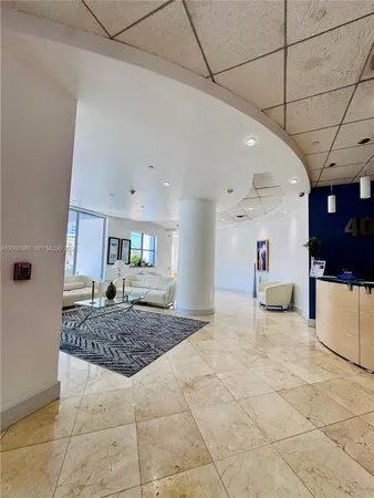 $1,850 | 401 69th Street, Unit 607, Miami Beach, FL 33141